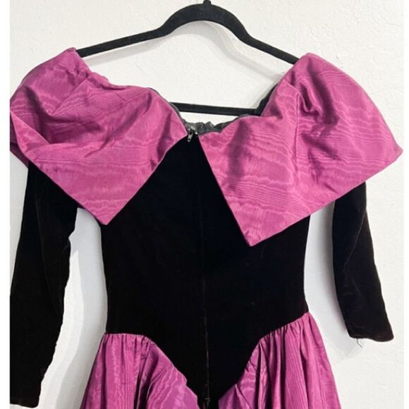 Vintage Jessica McClintock Off Shoulder Velvet Taffeta Purple Burgundy 4 90s 80s - Picture 5 of 10